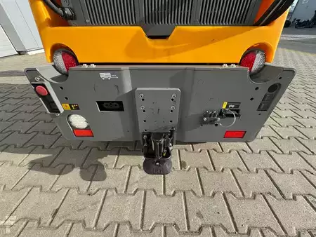 Tahač 2023  Jungheinrich EZS 570--EK (8)