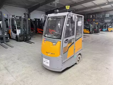 Tahač 2022  Jungheinrich EZS 570--EK (2)