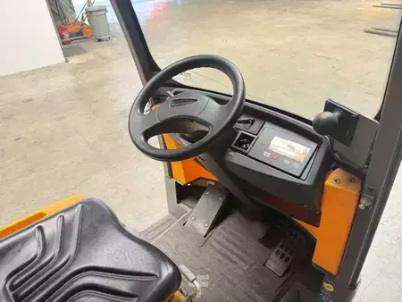 Tahač 2023  Jungheinrich EZS 570--EK (12)