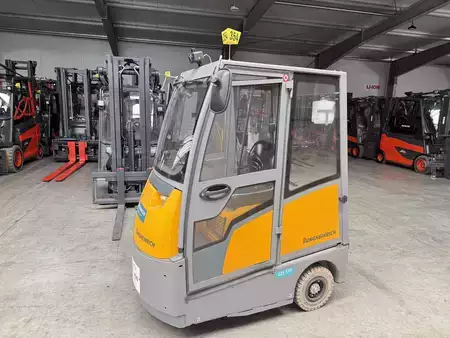 Tahač 2023  Jungheinrich EZS 570--EK (1)