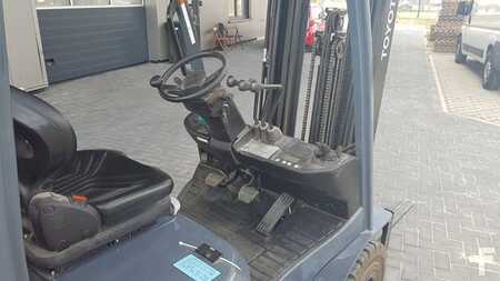 Treibgasstapler 2022  Toyota 02-8FGF18 (5)