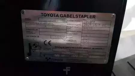 Dieselstapler 2025  Toyota 52-8FDF30 (5)