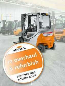 Carrelli elettrici 4 ruote 2014  Still RX60-35L (1)