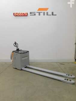 Stapelaars met staplatform 2021  Still EXH-SF20 (2)