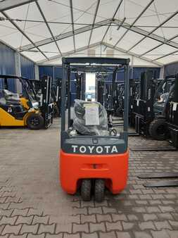 Electric - 3 wheels 2023  Toyota 8FBE20T (2)