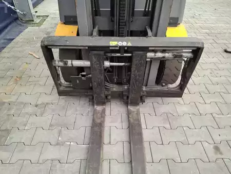 Wózki widłowe diesel 2020  Jungheinrich DFG 320s (6)