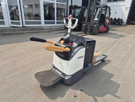 Niederhubwagen 2017  Crown WT3040 (11)