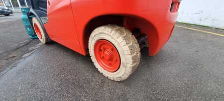 Chariots élévateurs GPL 2009  Linde H14T (15)