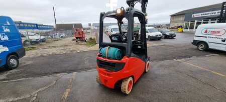 Chariots élévateurs GPL 2009  Linde H14T (5)