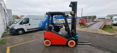 Chariots élévateurs GPL 2009  Linde H14T (6)