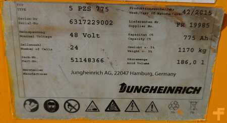 Jungheinrich  ETV 214 Battery 90%