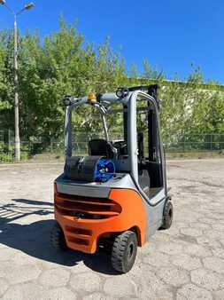 Gázüzemű targoncák 2021  Still RX70-16T (8)