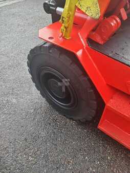Compact Forklifts - Maxein KSL 60 TD (22)