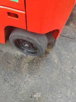 Kompaktní VZV - Clark C 500 70 Q (13)