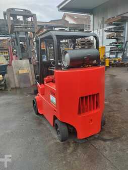 Kompaktní VZV - Clark C 500 70 Q (5)