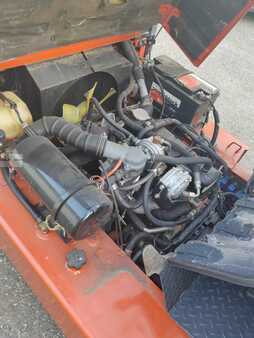 Treibgasstapler 2000  Nissan CPJ02A30PV (11)