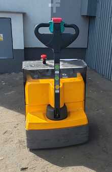 Niederhubwagen 2020  Jungheinrich EJE m13 Li Ion (x4pc. package) (3)