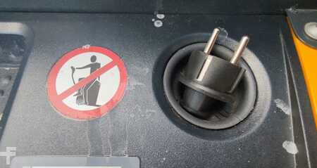 Niederhubwagen 2020  Jungheinrich EJE m13 Li Ion (x4pc. package) (7)