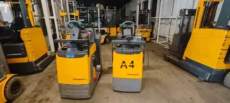 Dragtruckar 2018  Jungheinrich EZS130 (1)