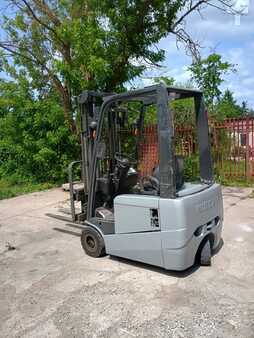 Elektro 3 Rad 2008  Nissan 1N1L15Q (2)