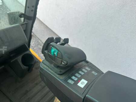 Dieselový VZV 2017  Jungheinrich DFG 550s (8)