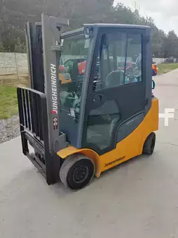 LPG VZV 2018  Jungheinrich TFG316s LPG/ 3.3m/ 2018y/ 9151mh (1)