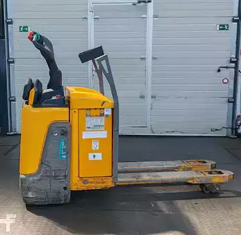 Elektromos emelőkocsik 2021  Jungheinrich ERE 120 2t/ 2021yy (3)