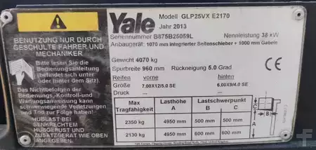Carretilla elevadora GLP 2013  Yale GLP25VX (12)