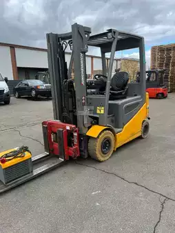 Elektro 4 Rad  Jungheinrich EFG 425k (1)