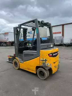 Elektro 4 Rad  Jungheinrich EFG 425k (7)