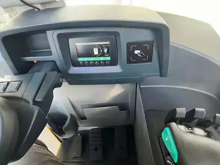 Skyvemast 2023  Jungheinrich ETM 214 Li-ion/ Camera/ drive-in (17)