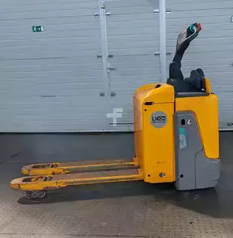 Elektromos emelőkocsik 2020  Jungheinrich ERE 120 LI ION 2t / 2020y/ 3507h (2)