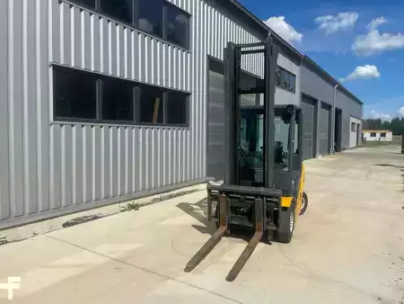 Dieselový VZV 2015  Jungheinrich DFG 425s 6190mh/ 4.5m/ 2.5t (3)