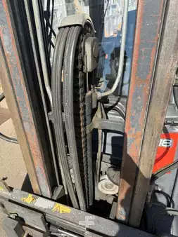 Empilhador diesel 2011  Linde H18D (14)
