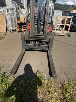 Empilhador diesel 2011  Linde H18D (15)