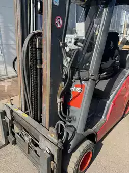 Empilhador diesel 2011  Linde H18D (10)
