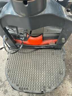 Hochhubwagen  Linde L 16 AP (13)