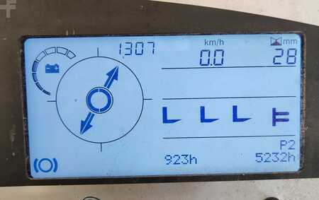 Still FM-X14