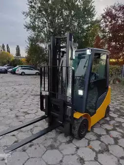 Gázüzemű targoncák 2018  Jungheinrich TFG316s LPG/ 3.3m/ 2018y/ 9151mh (10)