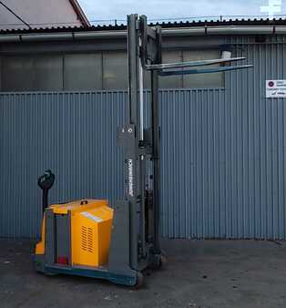 Pallestabler 2019  Jungheinrich EJG112 batt2024/ 2019y/ 12478mh/ 2.5m/ tilt (5)