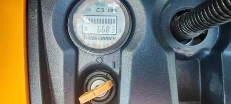 Nízkozdvižný vozík 2020  Jungheinrich EJE M13   Li-Ion (6)