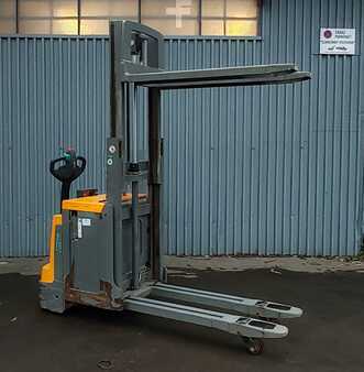 Gerbeurs 2020  Jungheinrich EJD 220 Li-ion 2020yy/ 1756mh (2)