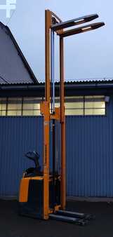 Pinontavaunu 2015  Jungheinrich ERC 212 scales (4)