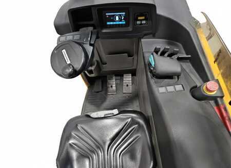 Carretilla retráctil 2018  Jungheinrich ETV C16 / 2018y/ 6586mh/ 6.2m (3)