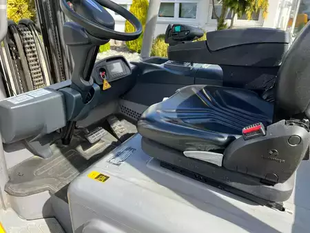 Eléctrico - 4 rodas 2017  Jungheinrich EFG 535k 3.5t/ 5m/ 2424mh/ 4v (11)