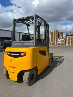 Elektro čtyřkolový VZV 2017  Jungheinrich EFG 535k 3.5t/ 5m/ 2424mh/ 4v (3)