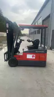 Elektrisk- 3 hjul 2007  Toyota 7FBEF18 (1)