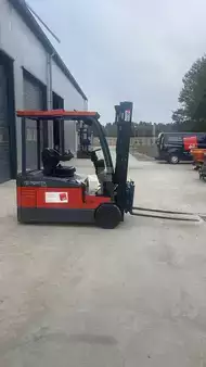 Elektrisk- 3 hjul 2007  Toyota 7FBEF18 (2)