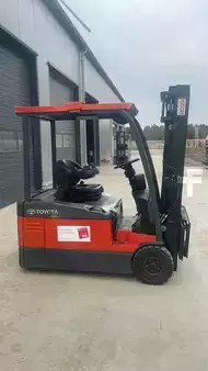 Elektrisk- 3 hjul 2007  Toyota 7FBEF18 (3)