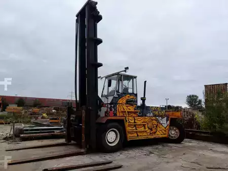 Diesel heftrucks 1992  Valmet TD 2512-A25975 (1)